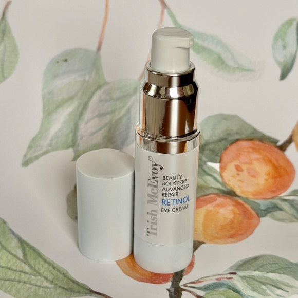 TRISH MCEVOY | Beauty Booster® Retinol Eye Cream - Picture 2 of 5
